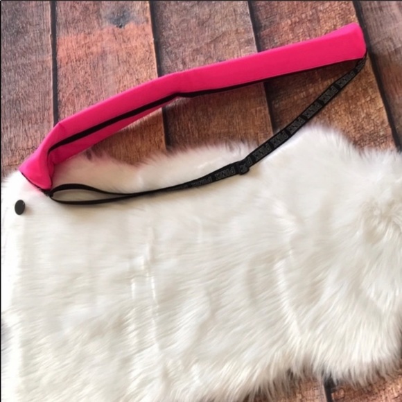 PINK Victoria’s Secret sling cooler - Picture 3 of 4